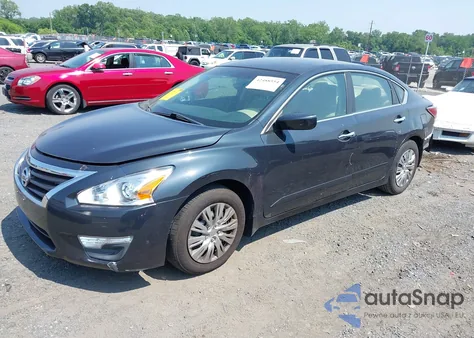2015 Nissan Altima 2.5 S из США, поврежденный, VIN 1N4AL3AP7FN308700